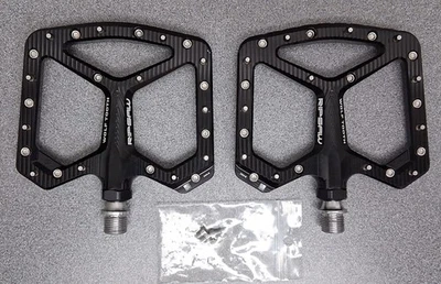 Wolf Tooth Ripsaw Aluminum Pedals - Platform, Aluminum, 9/16", Black - Image 1 of 4