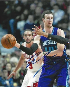 Frank Kaminsky Autographed 8x10 Charlotte Hornets Free Shipping B114 - Picture 1 of 1