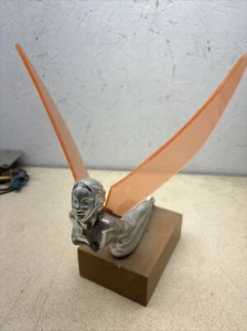 Vintage Flying Goddess of Speed Hood Ornament With Bakelite Plastic Amber Wings - Picture 1 of 24