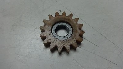 85 YAMAHA VMX1200 VMAX 1200 YM135B MOTOR PEQUEÑA BOMBA DE ACEITE ENGRANAJE Foto 1 de 3