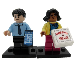 Lego Ryan And Kelly Minifigures From The Office 21336 Minifigs Only Accessories - Picture 1 of 8