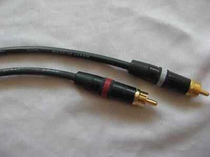 Canare L-2E5AT RCA audio interconnect cables - pair 1m - Picture 1 of 9