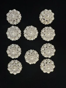 10 Knöpfe silberfarben, Kunstperlen & Strasssteine. Schlaufenbefestigung. 1,5" READ DES - Bild 1 von 7
