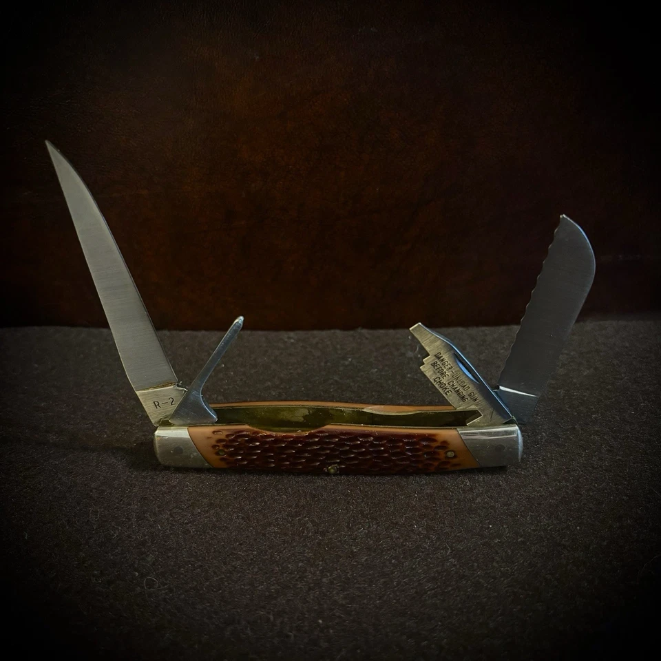 VTG Remington UMC USA R-2 Waterfowl 4 Blade Pocket Knife W/ Choke tool - Image 1 of 4