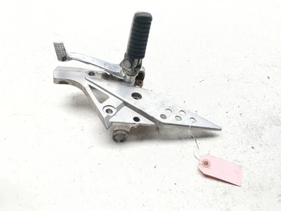 04-06 Kawasaki Z750 Front Right Driver Foot Peg Bracket And Brake Pedal - Image 1 of 4