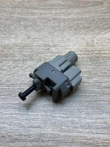 3L84 13480 AA Brake pedal sensor switch Fits for Ford Transit - Picture 1 of 7