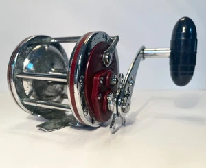 Vintage Penn Special Senator 112 H Saltwater Fishing Reel, 3/0, Red, USA - Picture 1 of 6