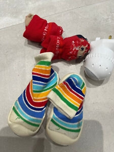 Nuby Bundle Snekz comfortable baby crawler rainbow colours shoes 6/12 socks more