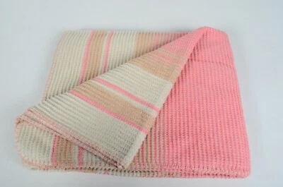 Manta de 4 estaciones de algodón orgánico rosa y beige, colcha, 78x59 pulgadas Foto 1 de 4