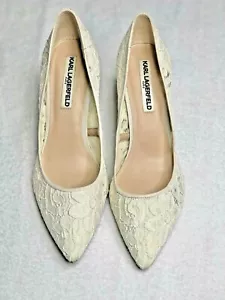 Karl Lagerfeld Paris White / Cream shoes Pointed-Toe Lace Pumps - Picture 1 of 9
