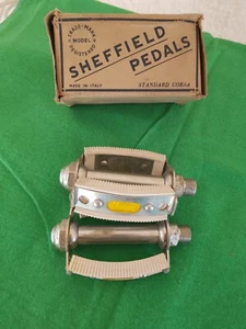 Vintage NOS Bicycle Kids Pedals SHEFFIELD 9/16" Axle for SCHWINN RALEIGH NEW - Picture 1 of 7