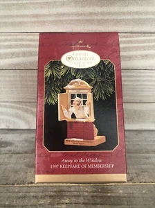 Hallmark Keepsake Ornament 1997 Collectors Club Away To The Window - Picture 1 of 6