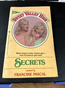Sweet Valley High Secrets - Picture 1 of 2