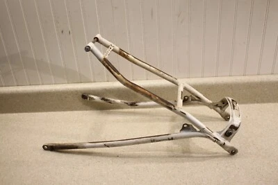 1993 - 1996 年本田 CR125R CR250R 子框架子车架底盘座椅支架 2005 S69 — 第 1/4 张图片