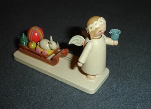 Trineo de madera vintage Erzgebirge Ángel tirando con árbol de bolas de conejo Alemania - Imagen 1 de 19