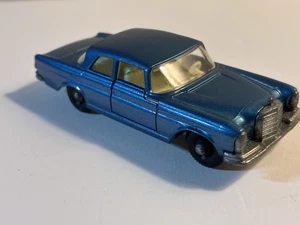 Matchbox Mercedes 300 SE #46 Blue Made In England - Picture 1 of 13