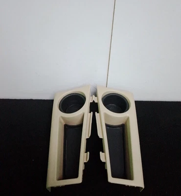 Cadillac SRX 2004-2007 asiento trasero izquierdo tercera fila portavasos conjunto OEM Foto 1 de 4