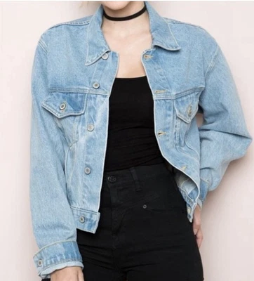 Jaqueta Brandy Melville Feminina Tamanho Único Azul Jean John Galt Denim Lavagem Leve - Imagem 1 de 4