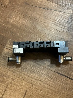 Bürkert Valve Terminal 706978 / MKEN 8640 / Very Good Condition - Image 1 of 4