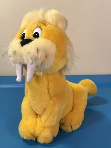 8" Baby Puss Saber Tooth Tiger Plush Toy The Flintstones 1996 Hanna Barbera HTF - Picture 1 of 12
