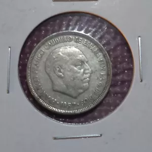 Spain 5 Pesetas, 1957 - Picture 1 of 2