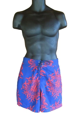 Bermuda de natação masculina Nautica estampa floral havaiana vermelha azul tamanho M - Imagem 1 de 4