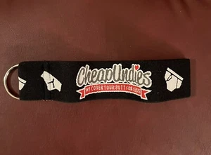 Werbe-Handgelenk-Schlüsselanhänger Marke CheapUndies - Bild 1 von 2