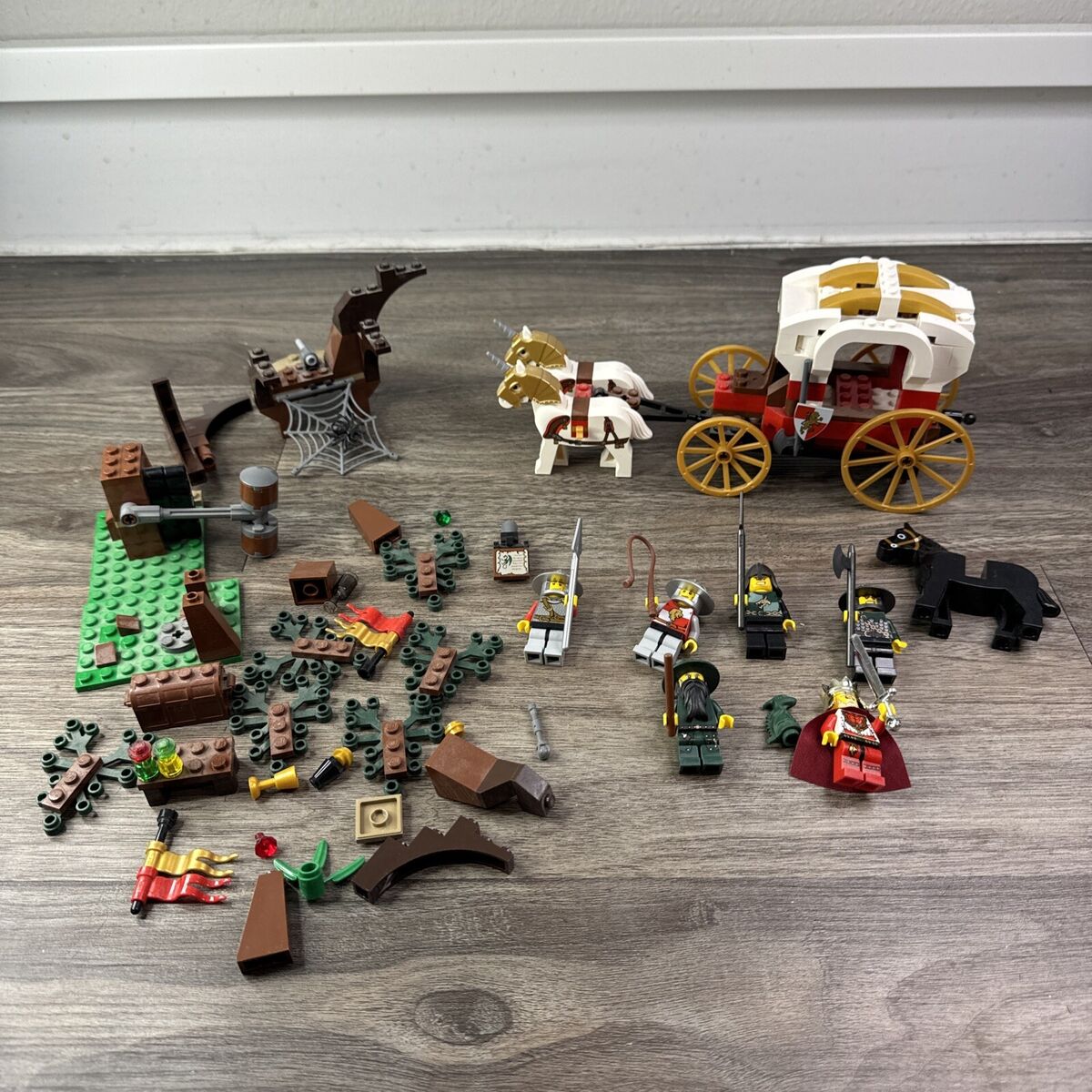 LEGO King LEGO (R) Bricks, Pieces & Parts for sale | eBay LEGO King LEGO (R) Bricks, Pieces & Parts for sale | eBay