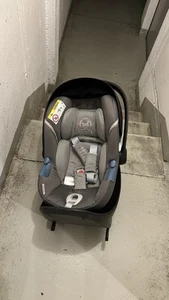Cybex Aton M i-Size Babyschale mit Isofix Base M – Top Zustand! - Bild 1 von 8