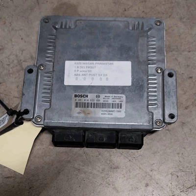 8200771825 Centralina iniezione  RENAULT TRAFIC T29 1.9 dCi (74Kw) PL-TN PC - Immagine 1 di 4