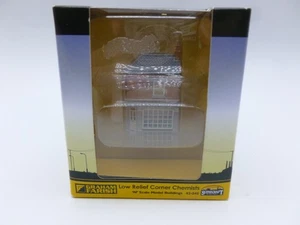 Graham Farish N Gauge Scenecraft 42-245 Resin Low Relief Corner Carter's Chemist - Picture 1 of 10