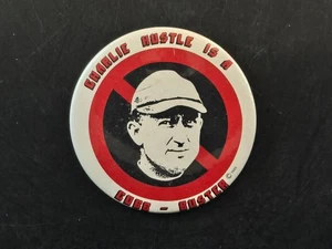 Pete Rose, "Charlie Hustle is a Cobb Breaker" Button. Mint Condition - Picture 1 of 1