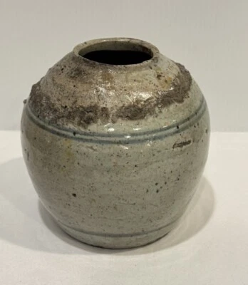 Antique Ginger Jar, Tea, Spice Pot glazed pottery stoneware blue, beige p - Image 1 of 4