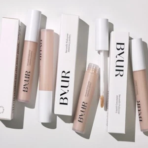 Liquid Make Up dark circle Concealer Stick Under eye full Coverage for Face 7ml - Picture 1 of 9
