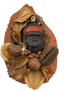 Australian Art Aboriginal Hand Made Wall Plaque Figurine - Picture 1 of 8