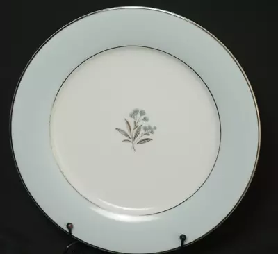 PLATO DE CENA MAVIS by Noritake (1 de 6 disponibles) tiene más artículos Flores Azules Foto 1 de 4