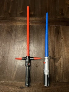 Disney Store Star Wars Kylo Ren Sable de Luz Juguete Luces Sonido y Sable Azul Lote - Imagen 1 de 12