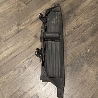 Dodge Dart 2013 2014 2015 2016 parrilla inferior radiador obturador de refrigeración activo OEM Foto 1 de 4