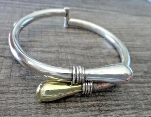 Brazalete de derivación lágrima con bisagras de plata esterlina de 7,5" de colección Taxco - Imagen 1 de 10