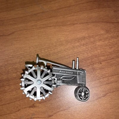 John Deere Model B 1:43 Speccast JDM-0002 - Image 1 of 4