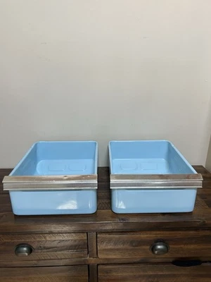 Cajones de almacenamiento para refrigerador de 2 cajones esmaltados azules de colección años 50 decoración de metal Foto 1 de 4