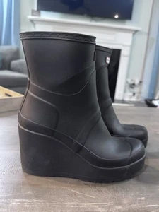 Women’s Hunter Boots Wedge Black Rain boots Size 6 - Picture 1 of 4