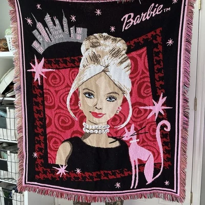 Barbie en la ciudad tapiz manta con flecos vintage 44” X 55” Foto 1 de 4