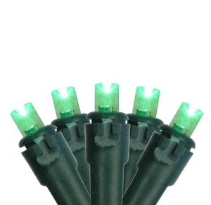 Northlight 4' x 6' Green LED Wide Angle Christmas Net Lights - Green Wire - Picture 1 of 4