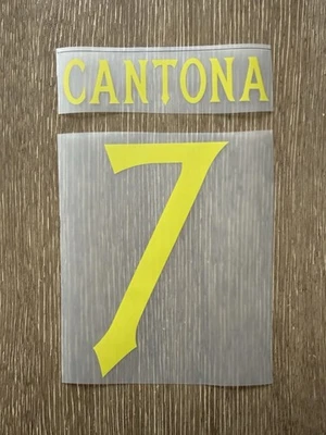 25/26 Manchester United Cantona 7 Juvenil Hombre Talla M Conjunto de Nombres Transferencia de Calor Amarillo Foto 1 de 3