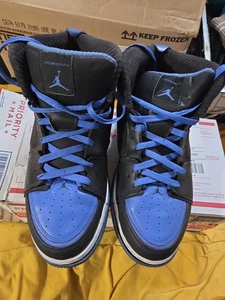 Herren Jordan FLIGHT OG IN SCHWARZ/BLAU ROYAL gebraucht ohne Karton sehr guter Zustand in... - Bild 1 von 10