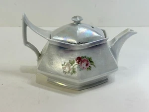 Vintage Lusterware Teapot, Pearly White Roses. Art Deco - Picture 1 of 10