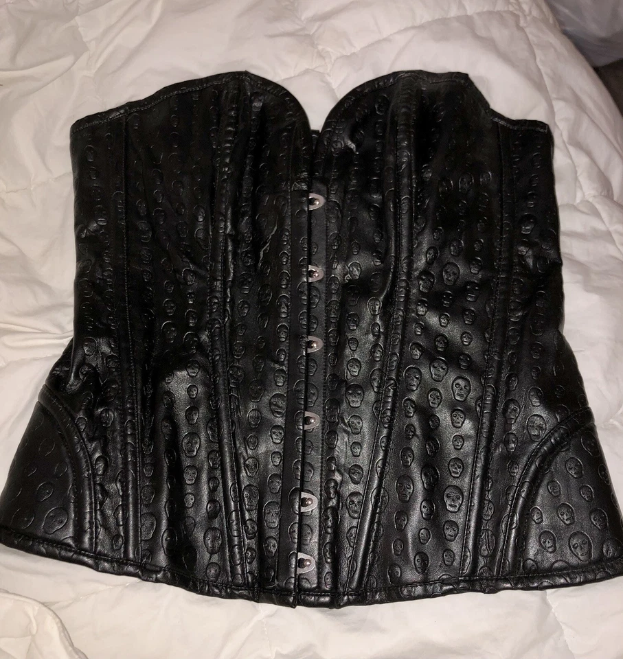 Velvet Kitten Boned Pleather Corset w/ Skull Detail #3075 - Image 1 of 4