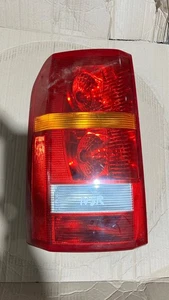 Discovery 3 Tail Light (left, nearside) - Picture 1 of 2