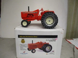 Allis Chalmers Model 190XT Toy Tractor "2005 Iowa FFA" 1/16 Scale, NIB - Picture 1 of 7